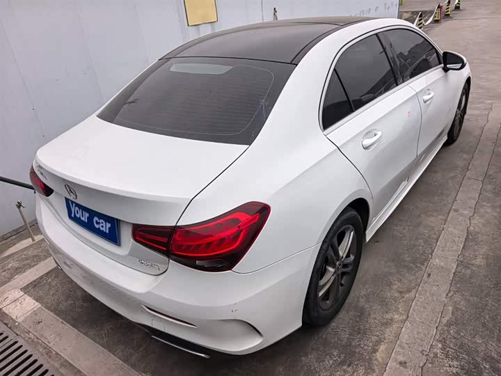 Фото 5 - Mercedes-Benz A-Class