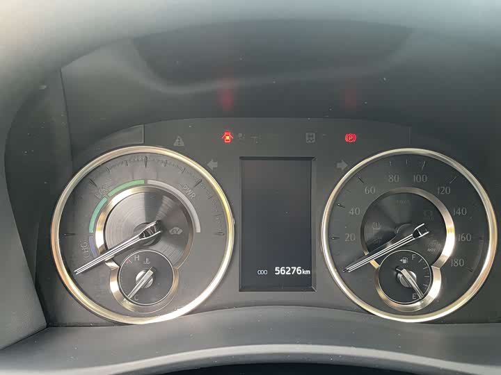 Фото 7 - Toyota Vellfire