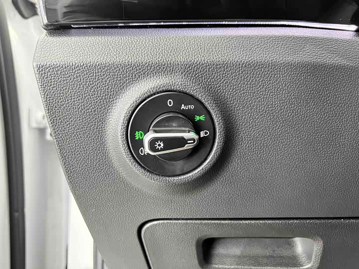 Фото 8 - Volkswagen Tayron