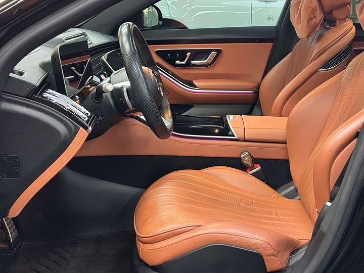 Фото 4 - Mercedes-Benz S-Class