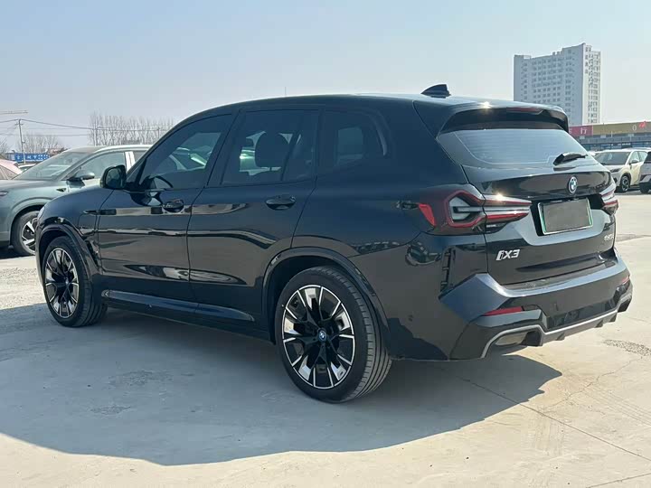 Фото 7 - BMW iX3