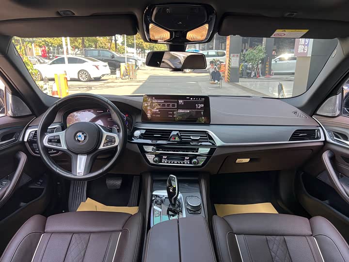 Фото 5 - BMW 5 Series