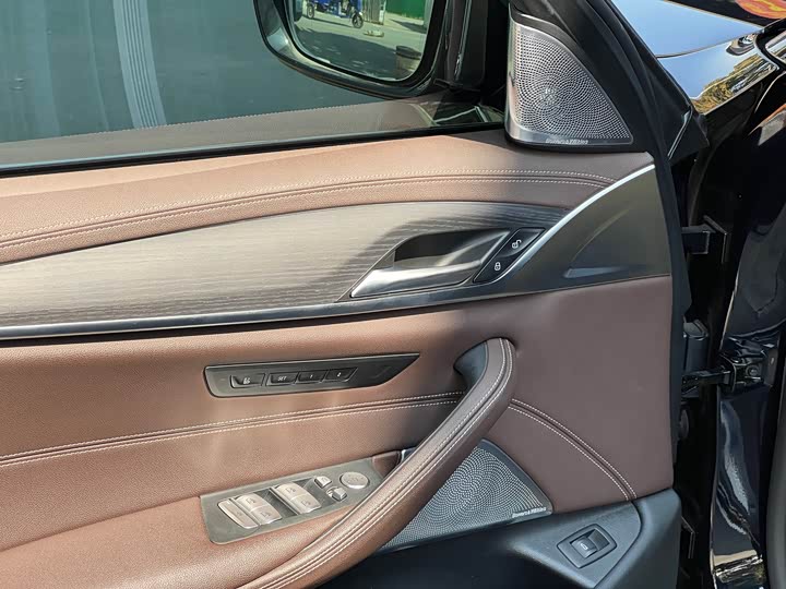 Фото 7 - BMW 5 Series