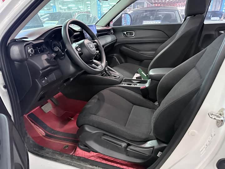 Фото 8 - Honda Vezel