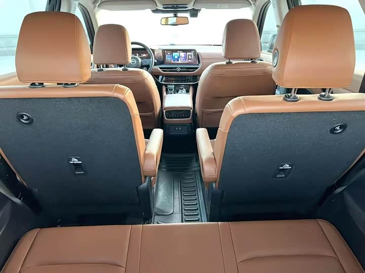 Фото 8 - Nissan Pathfinder