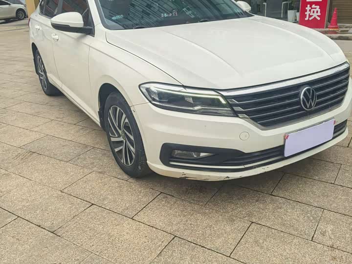 Фото 3 - Volkswagen Lavida