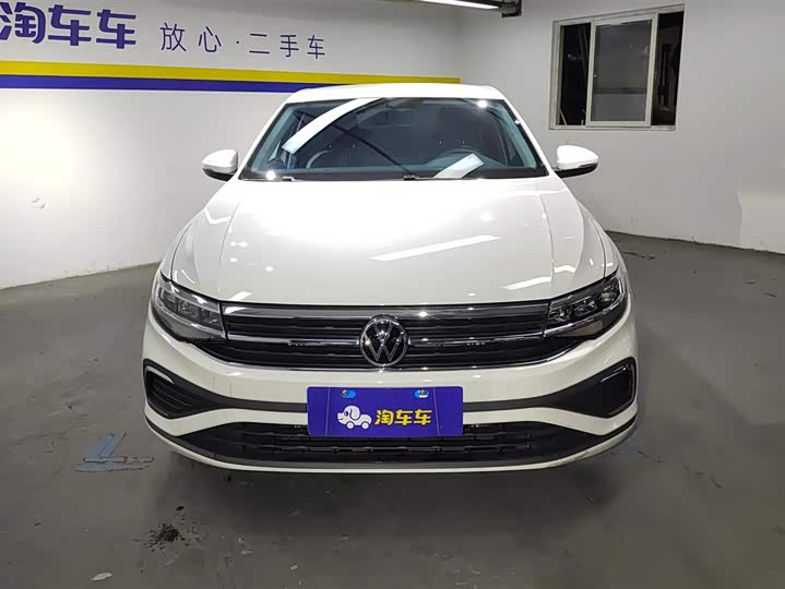 Фото 2 - Volkswagen Bora