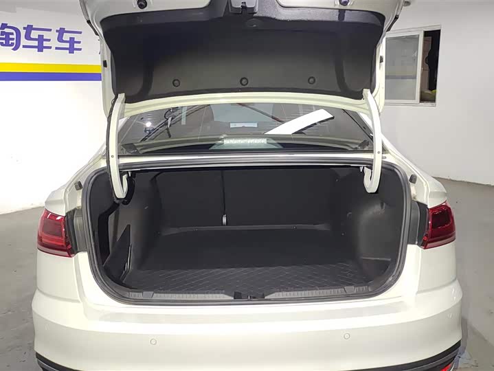 Фото 4 - Volkswagen Bora