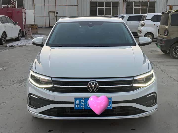 Фото 2 - Volkswagen Bora