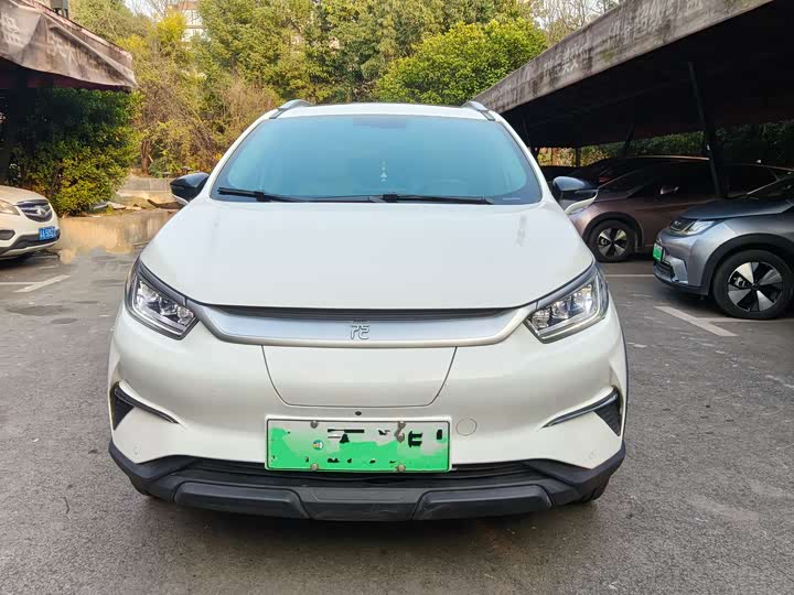 Фото 2 - BYD Yuan Pro