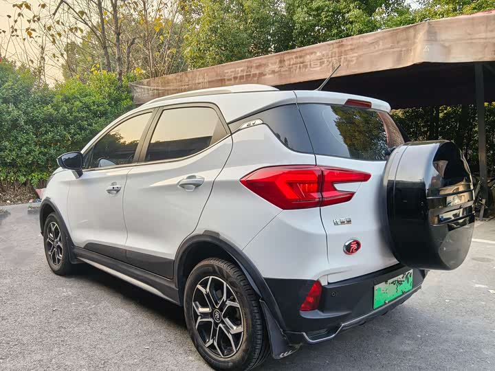 Фото 6 - BYD Yuan Pro