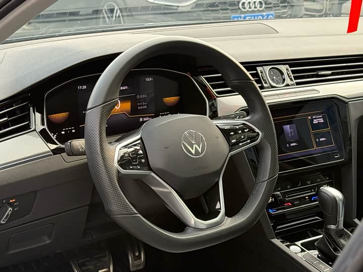 Фото 8 - Volkswagen Magotan