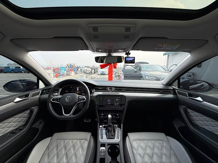 Фото 9 - Volkswagen Magotan