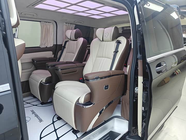 Фото 6 - Mercedes-Benz Vito