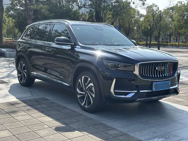 Фото 3 - Geely Monjaro