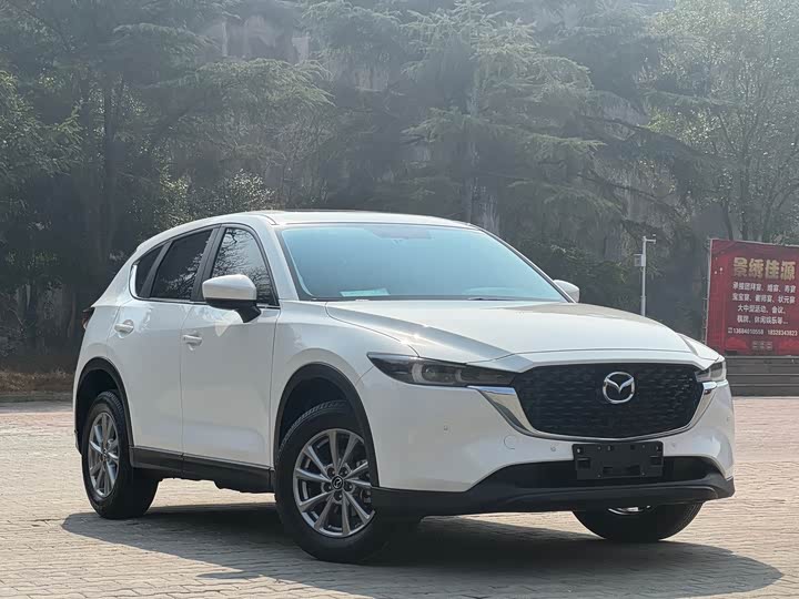 Фото 8 - Mazda CX-5