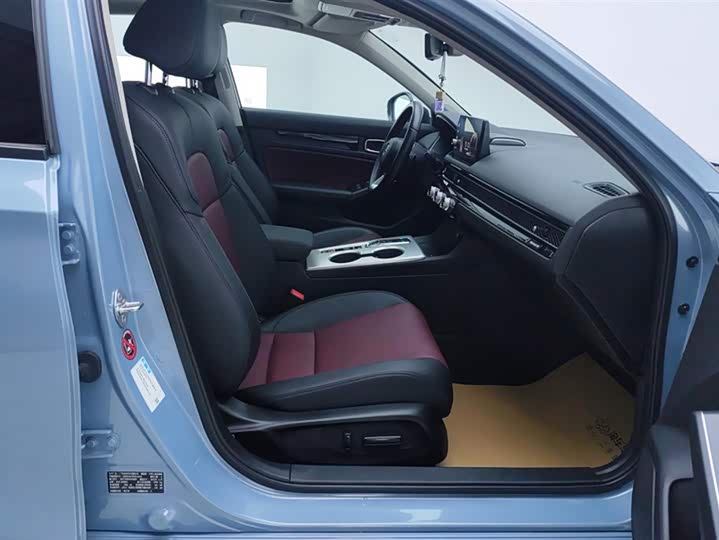 Фото 8 - Honda Integra