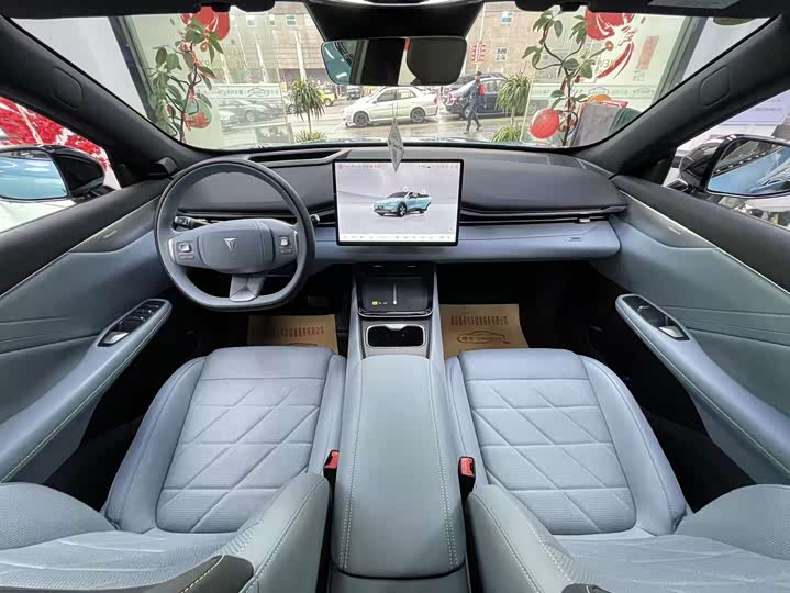 Фото 6 - Changan Deepal S05