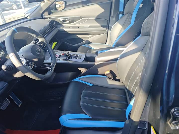 Фото 9 - GAC Trumpchi Empow R