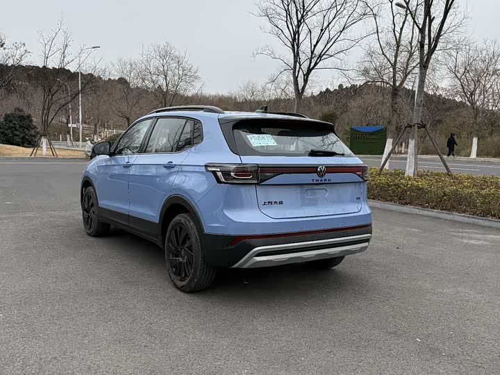 Фото 9 - Volkswagen Tharu