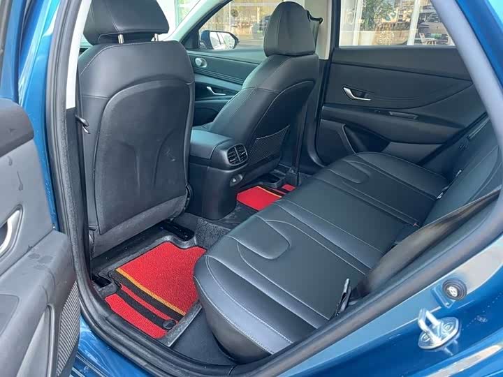 Фото 6 - Hyundai Elantra N line