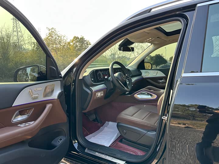 Фото 5 - Mercedes-Benz GLE-Class