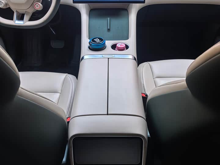 Фото 7 - Xiaomi YU7