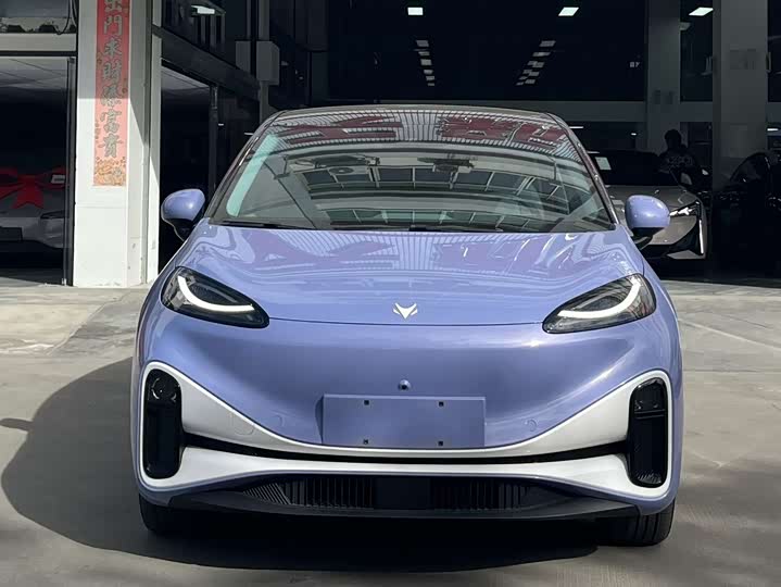 Фото 2 - BAIC Arcfox Kaola