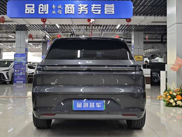 Фото 8 - LiXiang L6