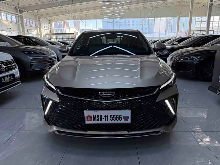 Фото 2 - Geely Emgrand L