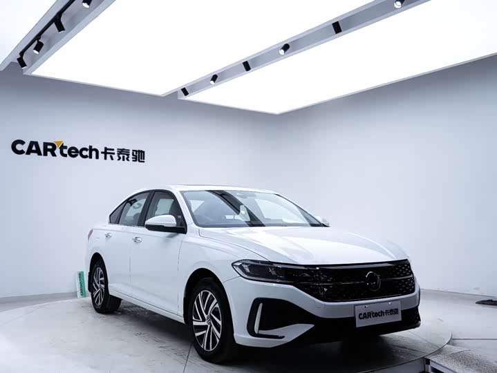 Фото 5 - Volkswagen Lavida