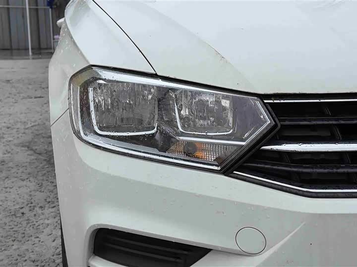 Фото 4 - Volkswagen Bora