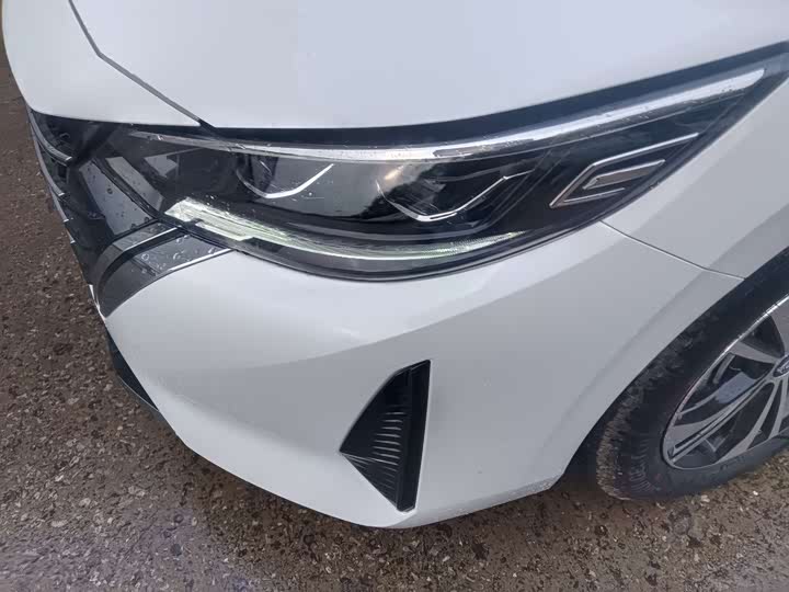 Фото 8 - Nissan Sylphy