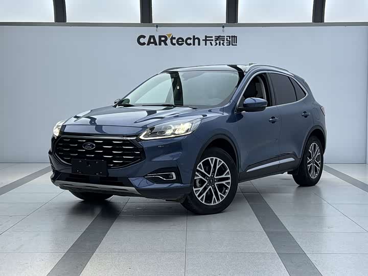 Фото 1 - Ford Escape