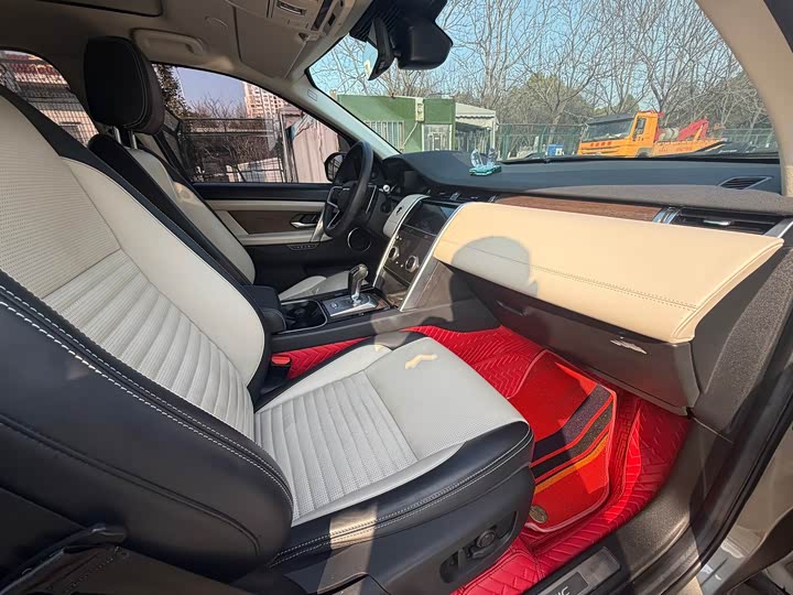 Фото 8 - Land Rover Discovery Sport