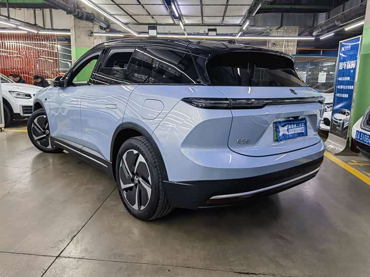 Фото 6 - Nio ES6