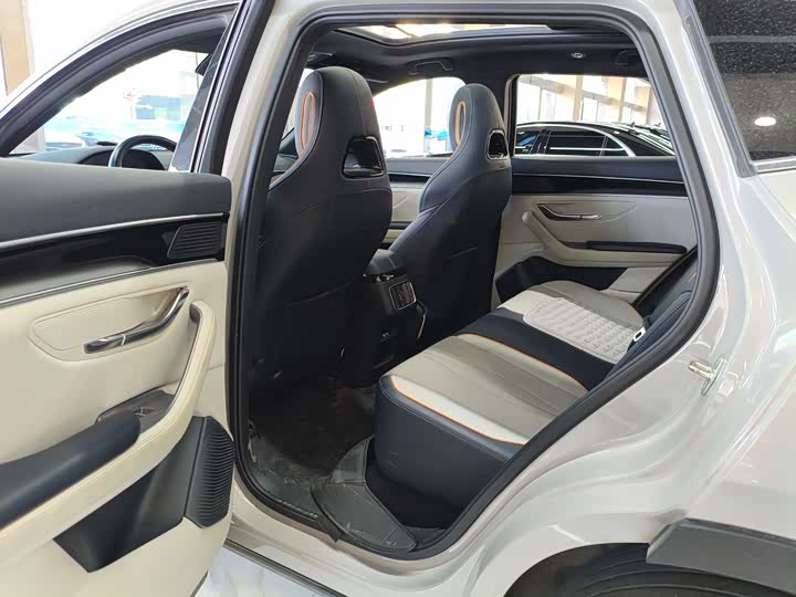 Фото 9 - BYD Song Plus Hybrid/EV