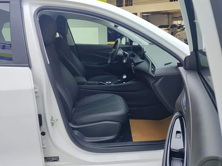 Фото 8 - Buick Verano