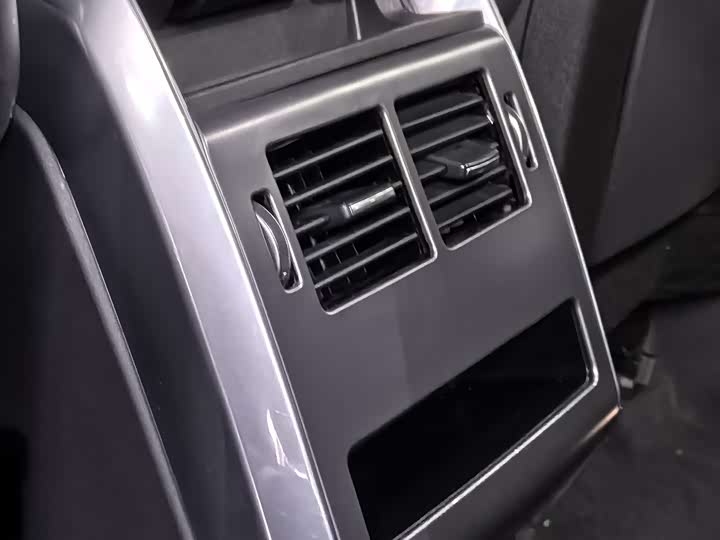 Фото 9 - Land Rover Range Rover Sport