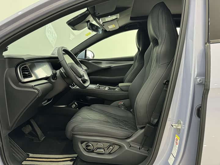 Фото 6 - BYD Sea Lion 07 EV