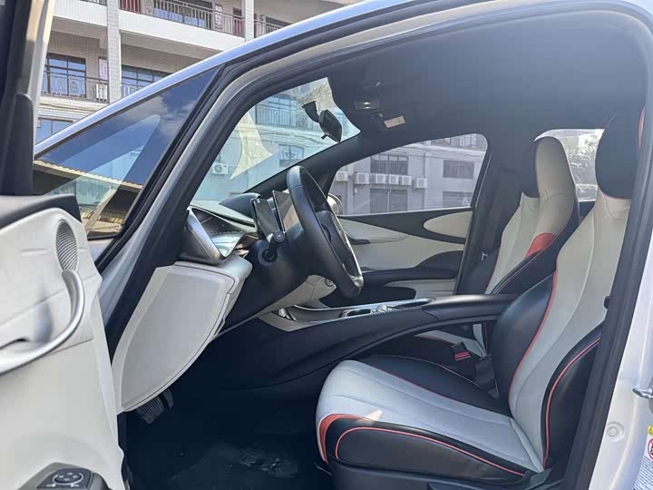 Фото 5 - BYD Dolphin