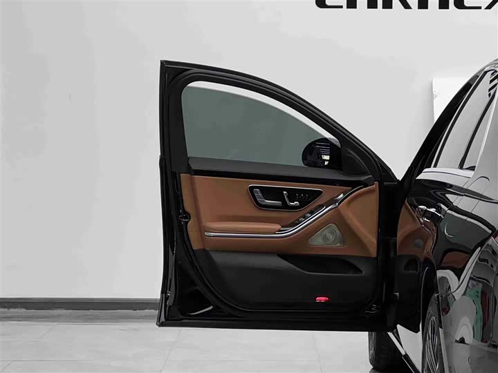 Фото 5 - Mercedes-Benz S-Class Hybrid