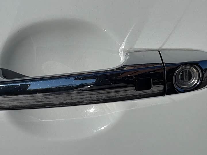 Фото 8 - Kia KX1