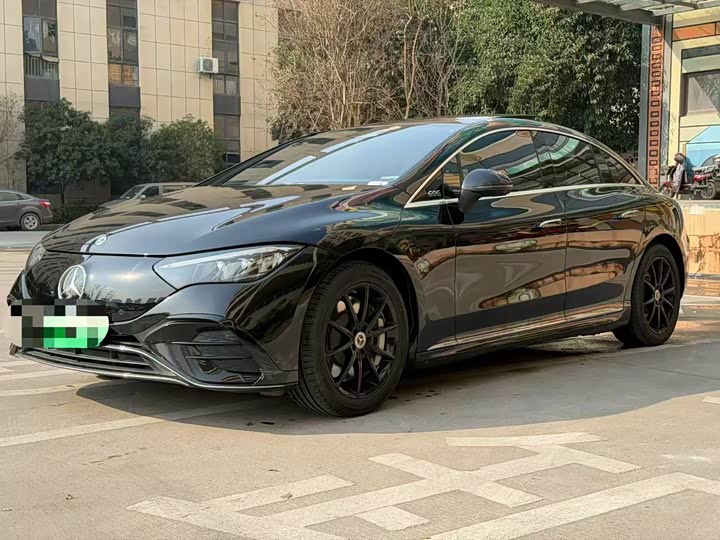 Фото 1 - Mercedes-Benz EQE