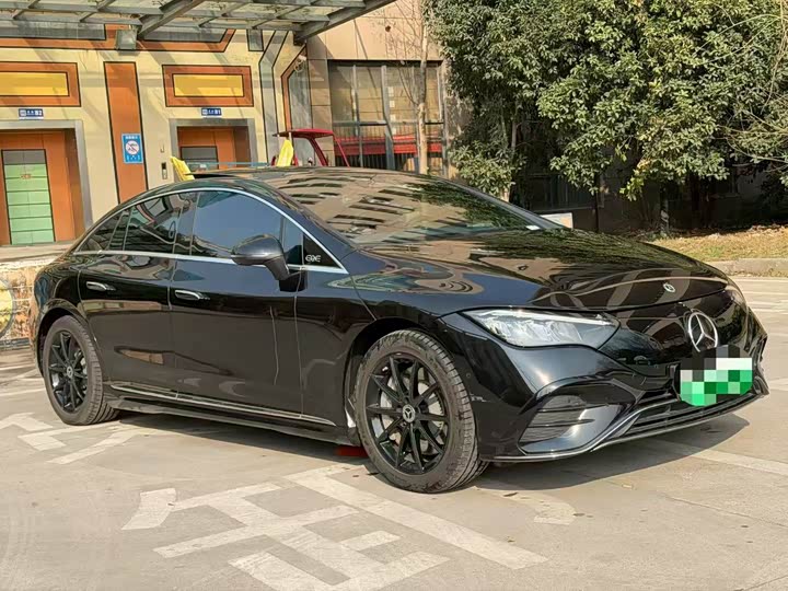 Фото 3 - Mercedes-Benz EQE