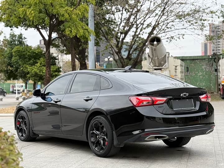 Фото 6 - Chevrolet Malibu XL