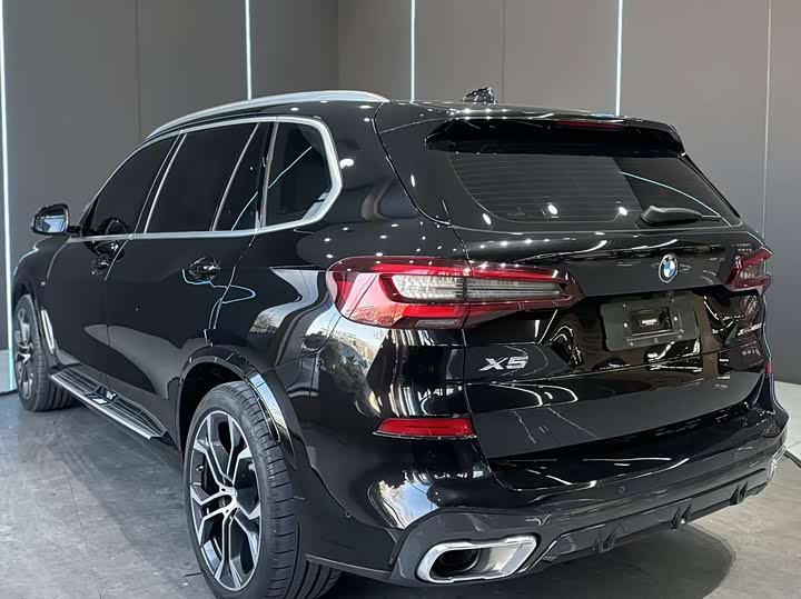 Фото 8 - BMW X5