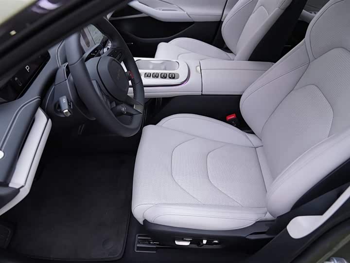 Фото 7 - Xiaomi SU7