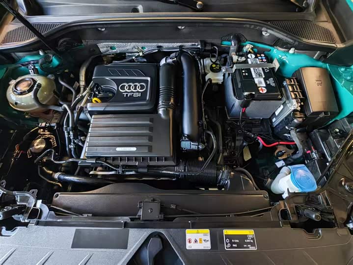 Фото 2 - Audi Q2L