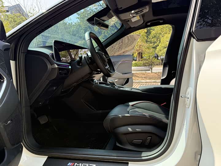 Фото 4 - MG Motor 7